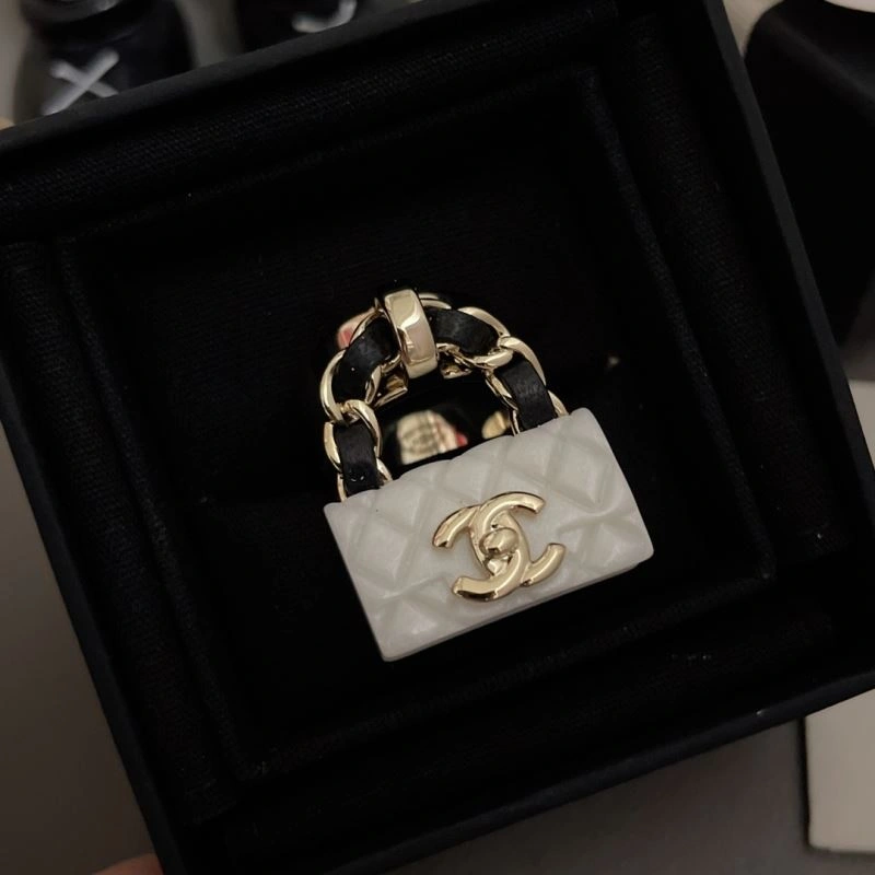 Chanel Rings Vibrant 228442
