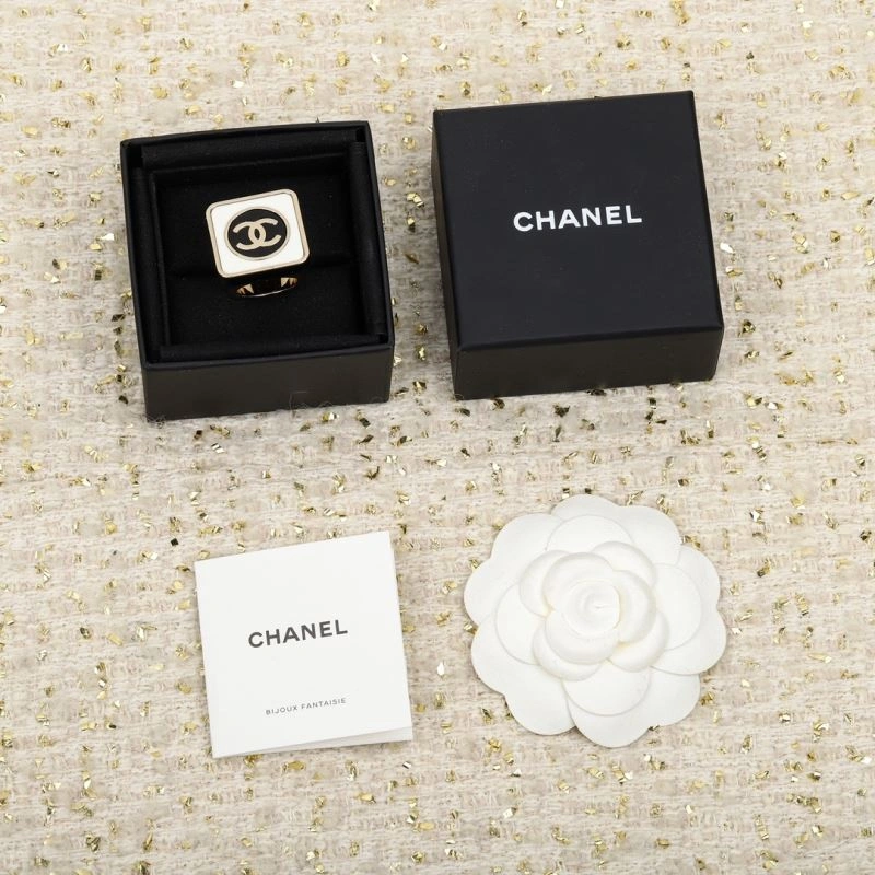 MoistureWicking Chanel Rings 226480