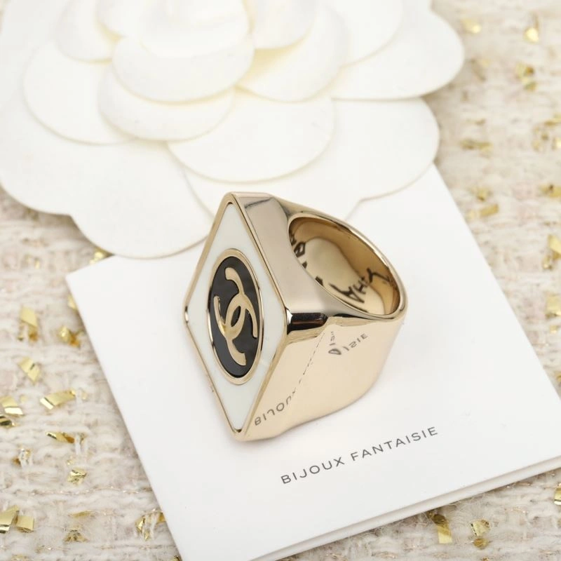 MoistureWicking Chanel Rings 226480