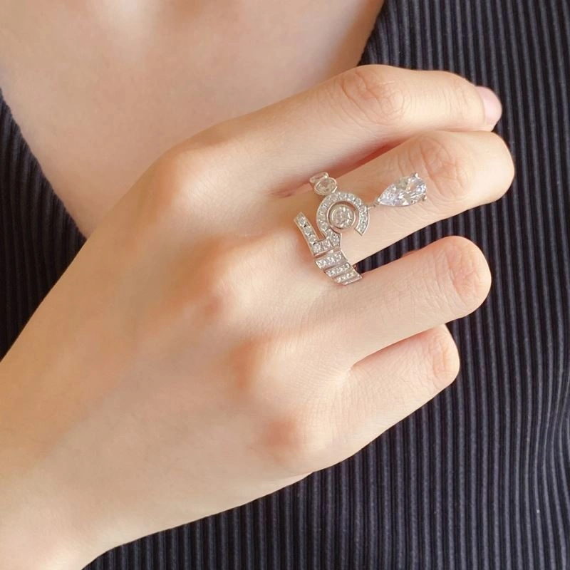 Supportive Chanel Rings 226519
