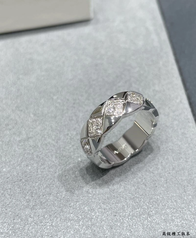Comfortable Chanel Rings 224557