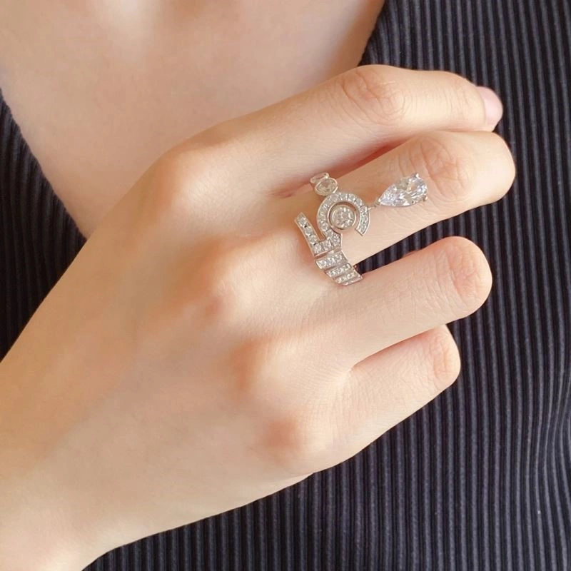 Supportive Chanel Rings 224514