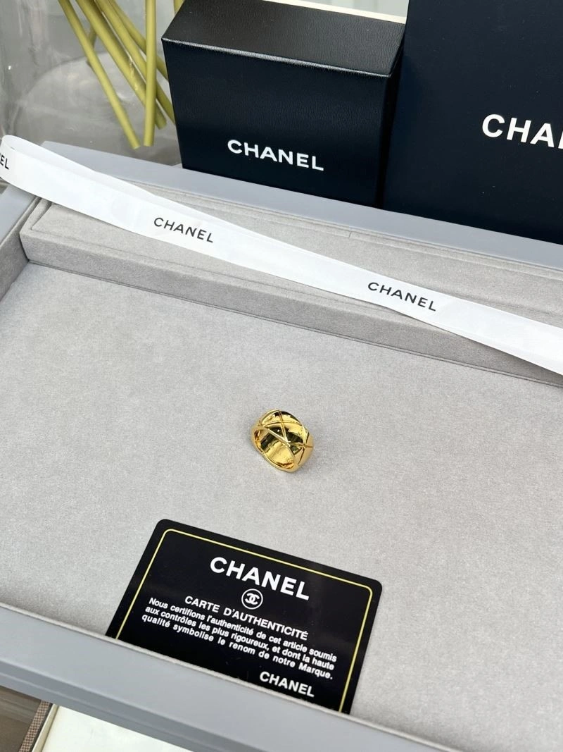 Sleek Chanel Rings 223281