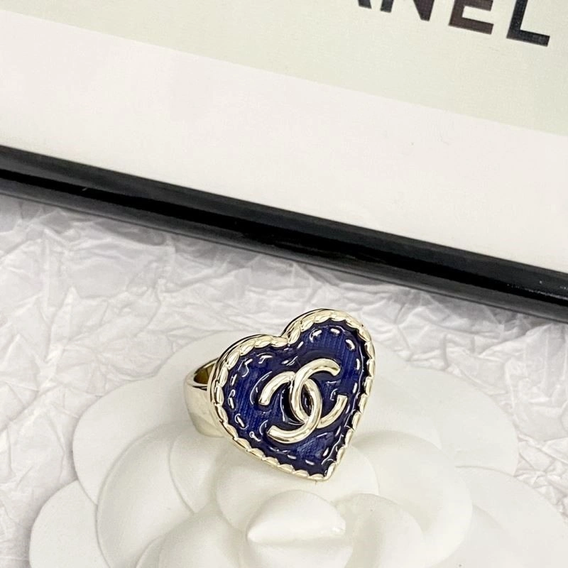 UrbanChic Chanel Rings 223277