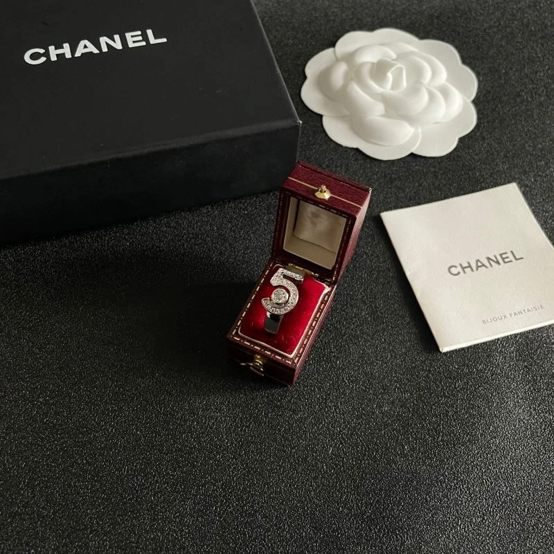 Youthful Chanel Rings 222029