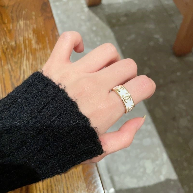 MoistureWicking Chanel Rings 222015
