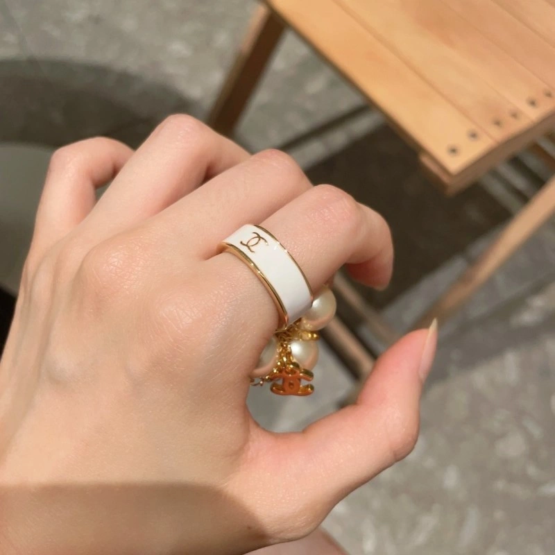 Tailored Chanel Rings 218823
