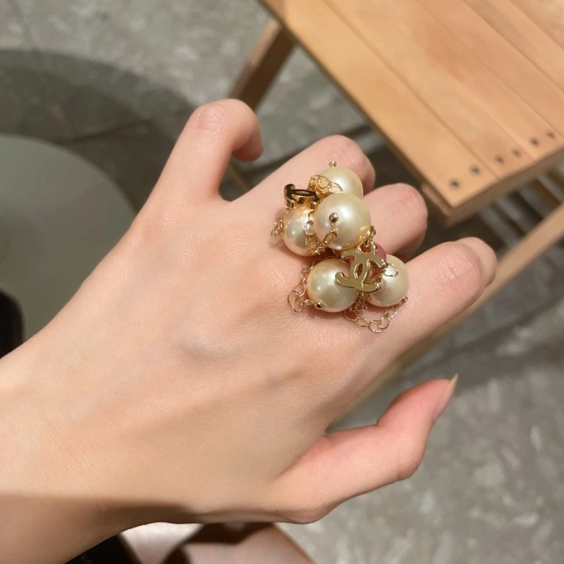 Tailored Chanel Rings 218823