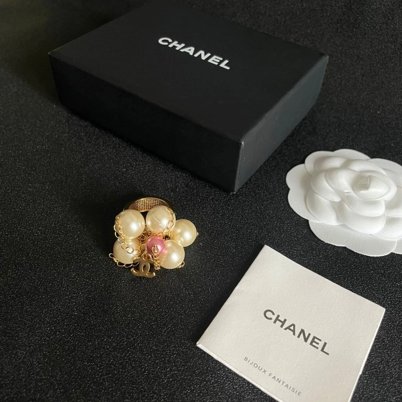 Tailored Chanel Rings 218823