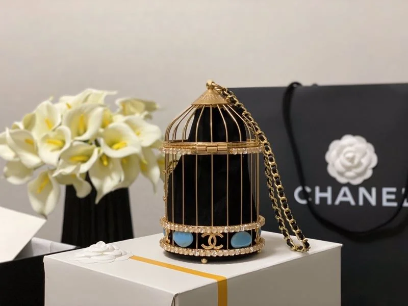 Chanel Round Satchel Snug 54821
