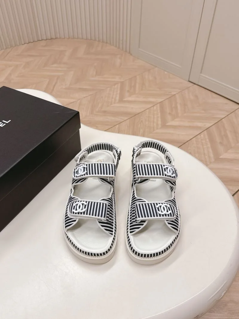 Lightweight Chanel Sandals 20225