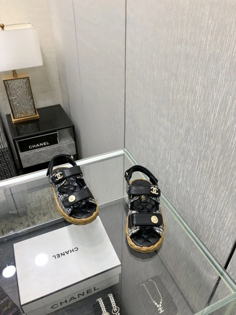 Resilient Chanel Sandals 20164