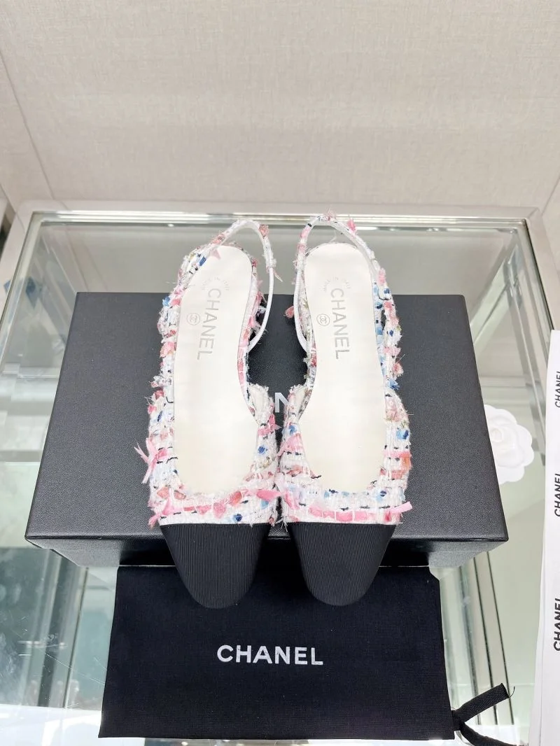 Chanel Sandals TravelReady 20054