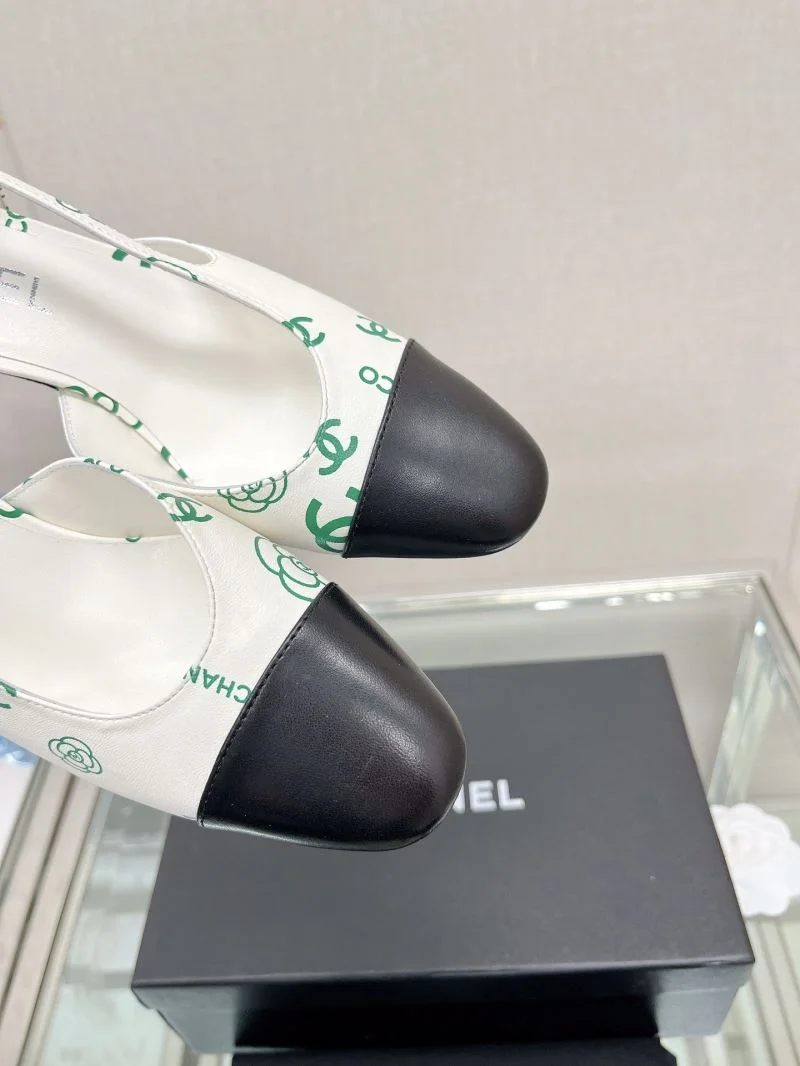 Chanel Sandals Lightweight 20049