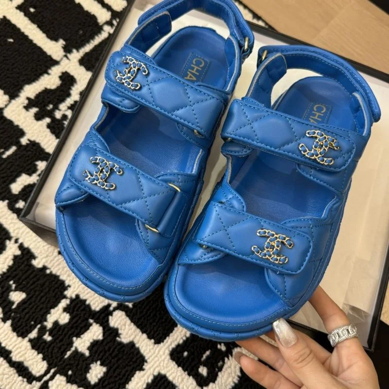 Fashionable Chanel Sandals 19982