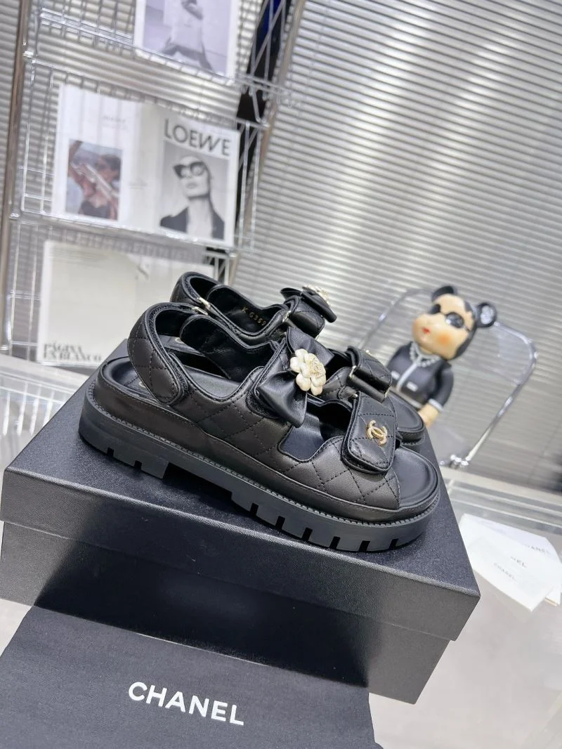 Sleek Chanel Sandals 19946