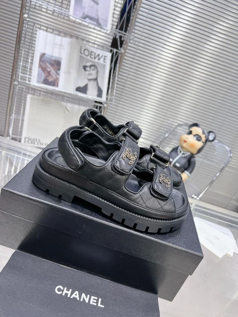 Unique Chanel Sandals 19934