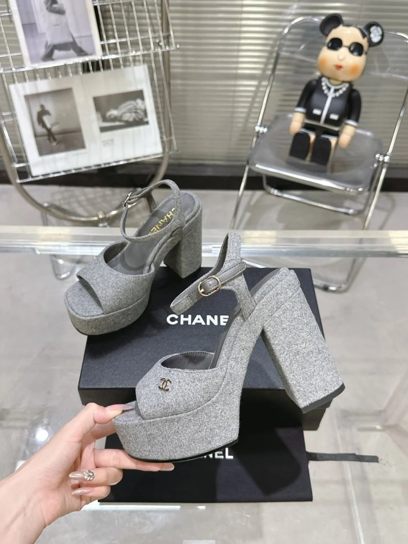 Chanel Sandals SmoothTexture 19931