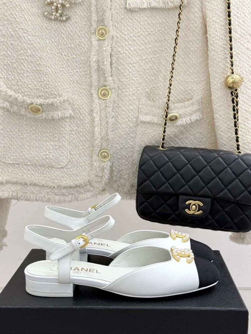 Chanel Sandals Flexible 19882