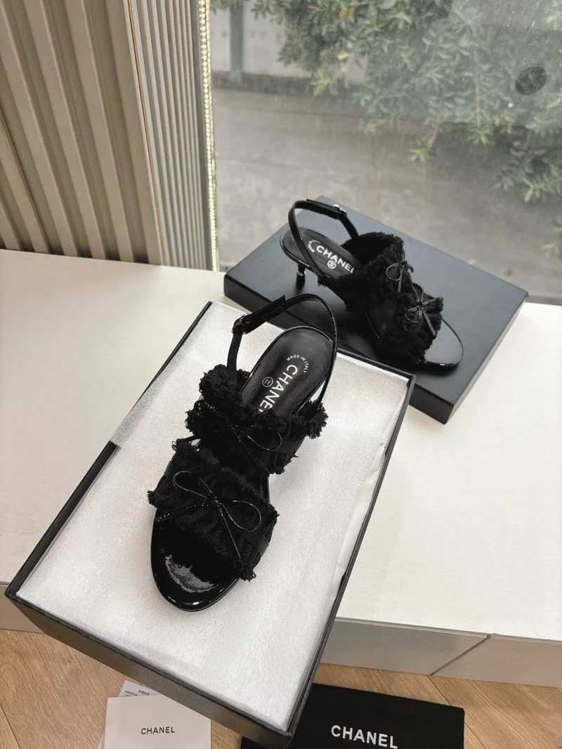 Minimalist Chanel Sandals 19180