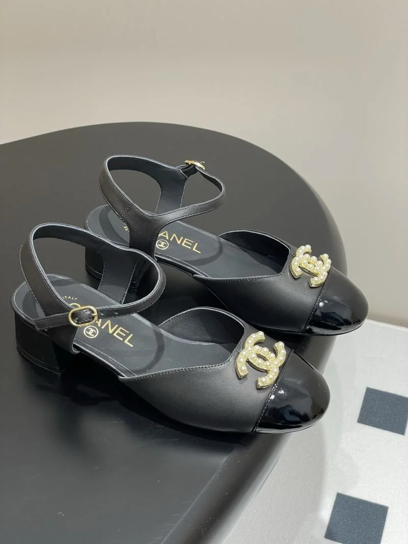 Unisex Chanel Sandals 19171
