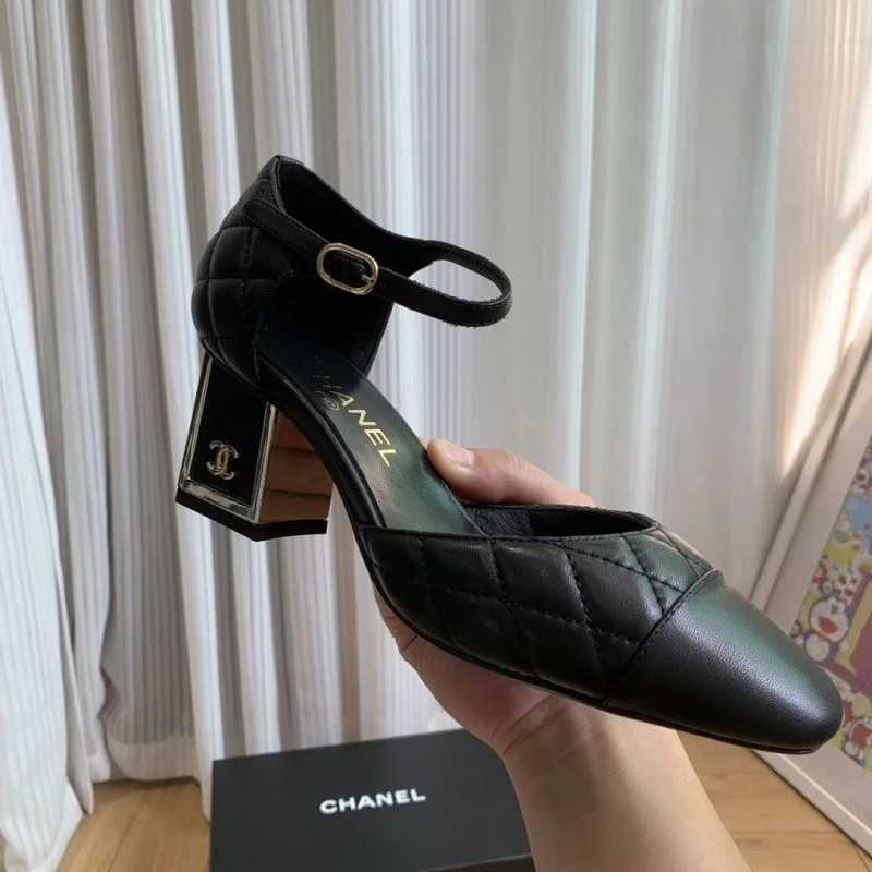 EyeCatching Chanel Sandals 19190
