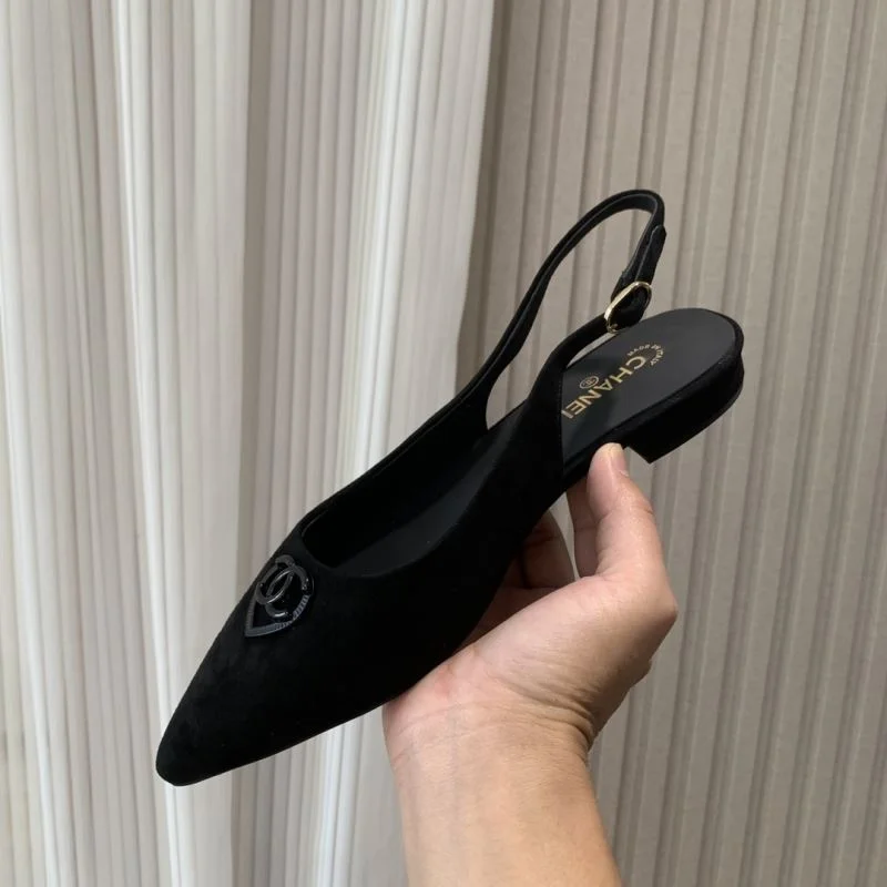 Breathable Chanel Sandals 19151
