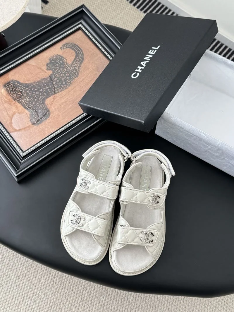 NewStyle Chanel Sandals 19068