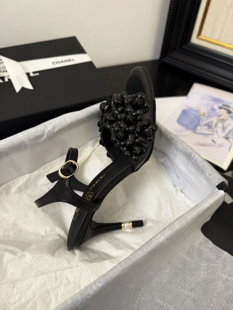 Flexible Chanel Sandals 19035