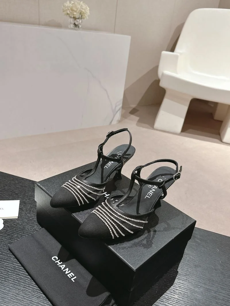 Resilient Chanel Sandals 19024
