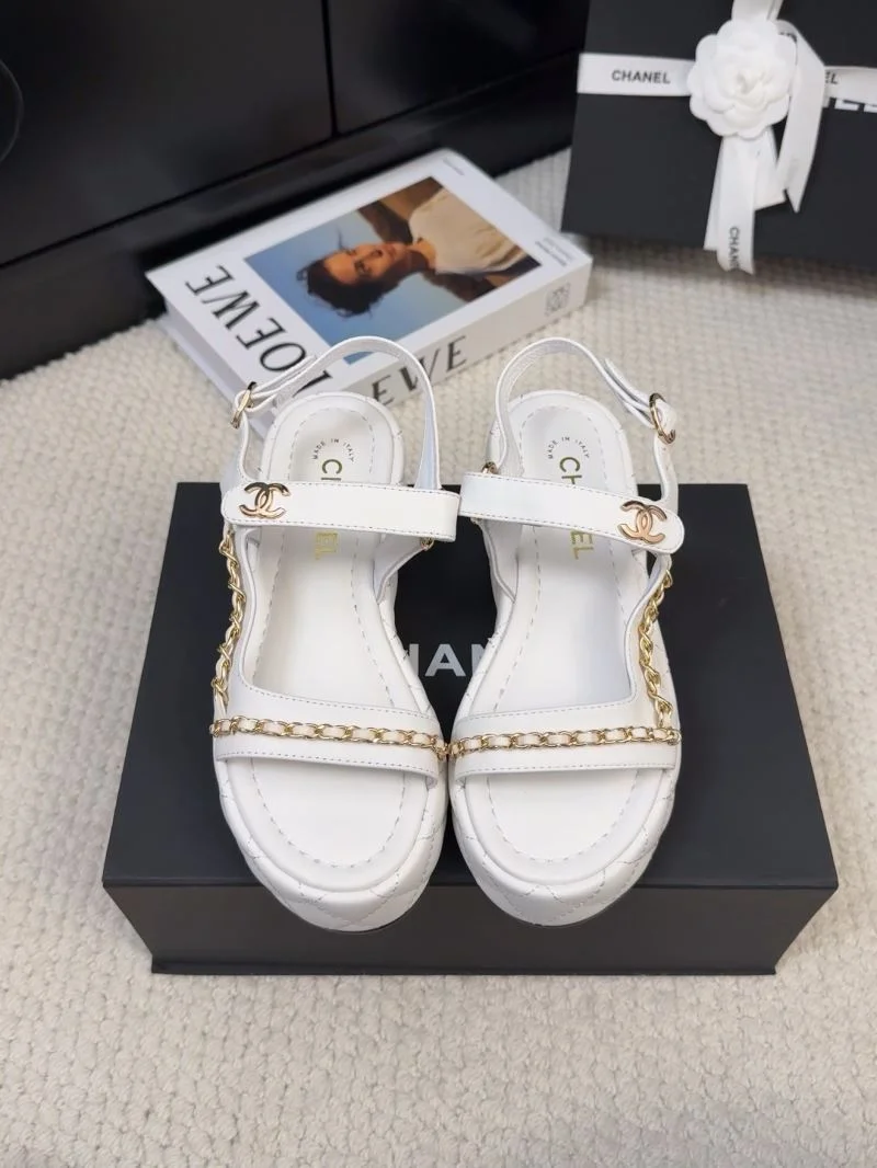 Chanel Sandals Chic 19009
