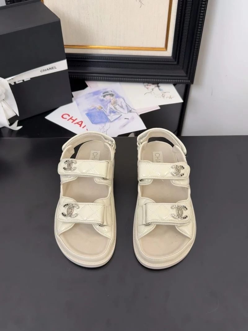 FlexibleFit Chanel Sandals 19006