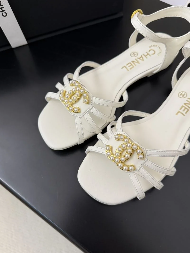 Refined Chanel Sandals 18992