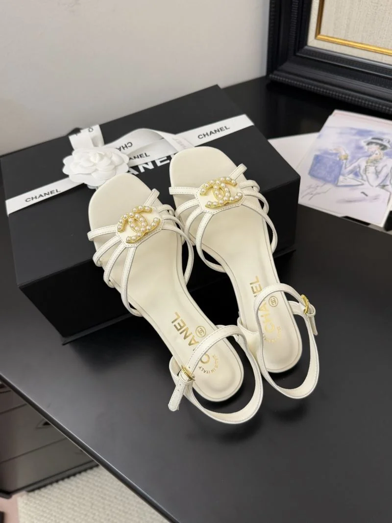 Refined Chanel Sandals 18992