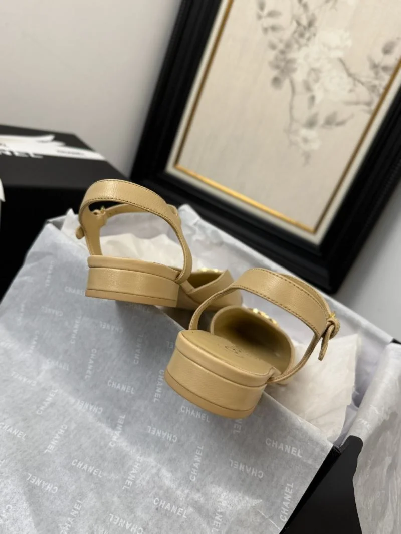 Effortless Chanel Sandals 18986