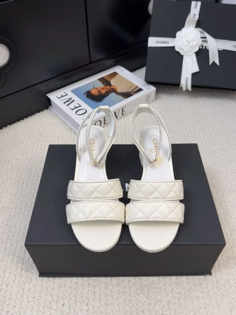 Practical Chanel Sandals 18969