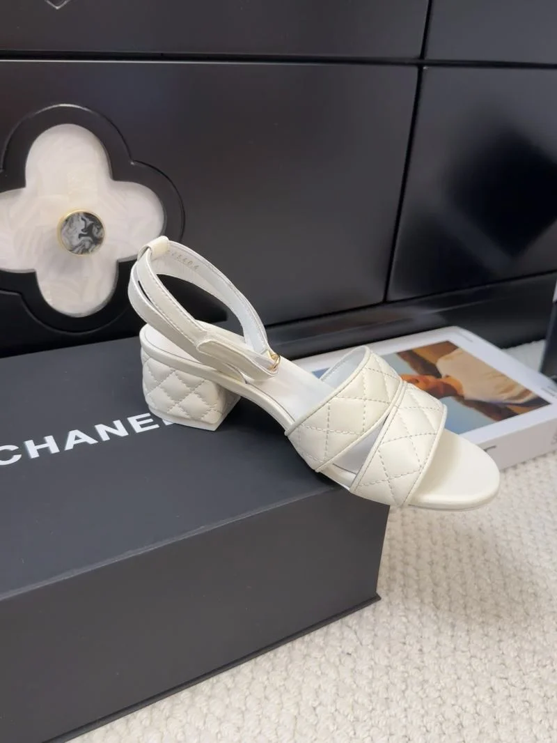 Practical Chanel Sandals 18969
