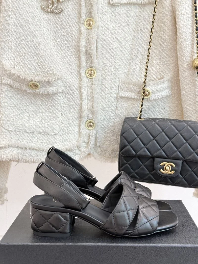 RelaxedFit Chanel Sandals 18928