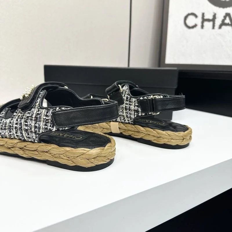 Chanel Sandals Effortless 20524