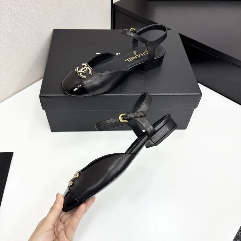 Resilient Chanel Sandals 20405