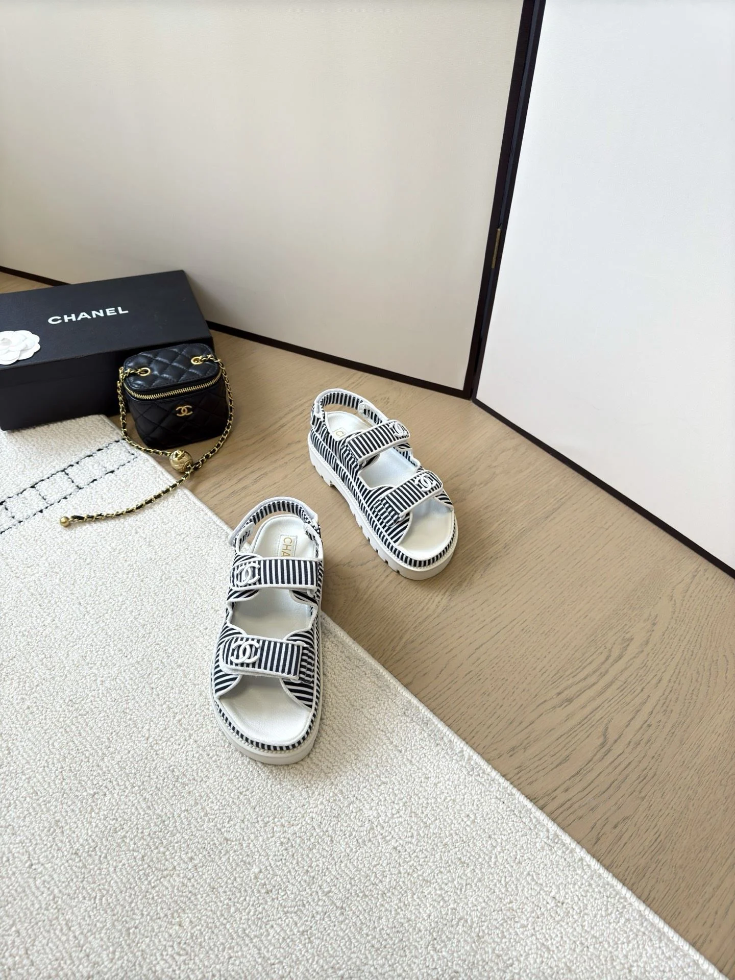 Chanel Sandals Practical 18008