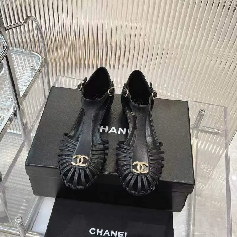 Fashionable Chanel Sandals 17992