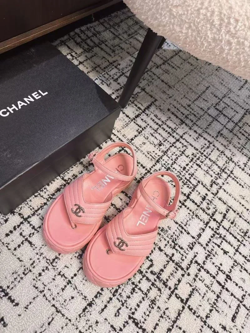 Trendsetting Chanel Sandals 17952