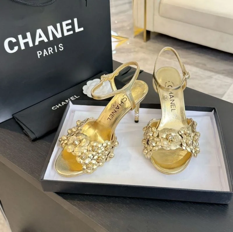 Functional Chanel Sandals 17946
