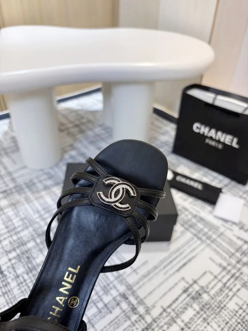 Practical Chanel Sandals 17933