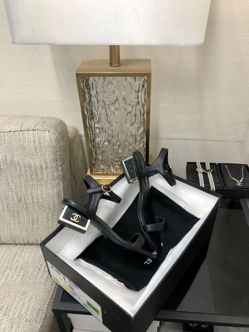 Chanel Sandals TimelessDesign 17846