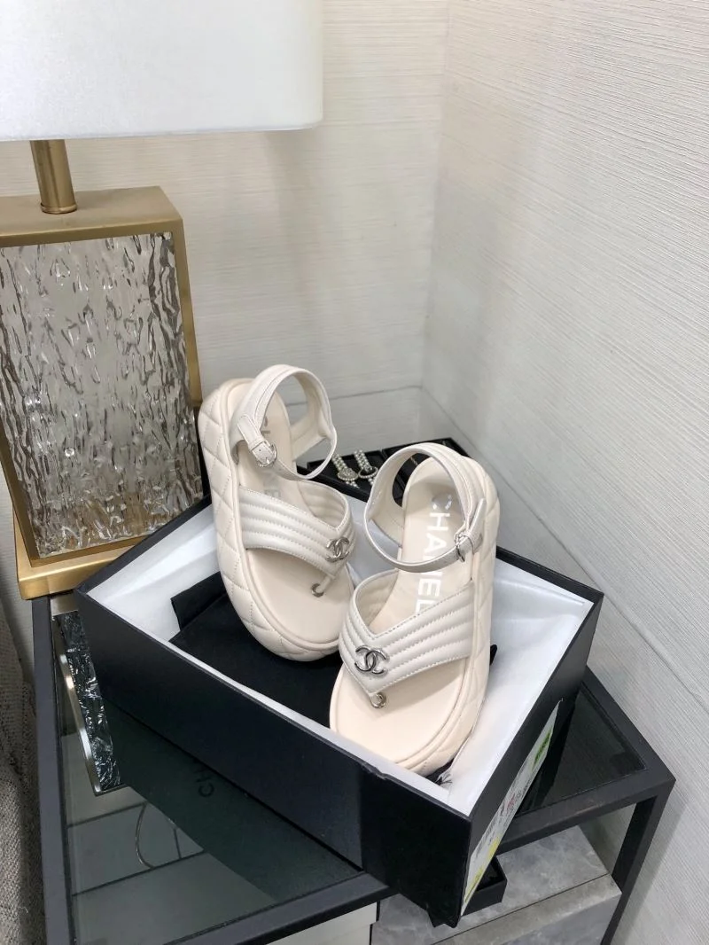 Trendsetting Chanel Sandals 17897