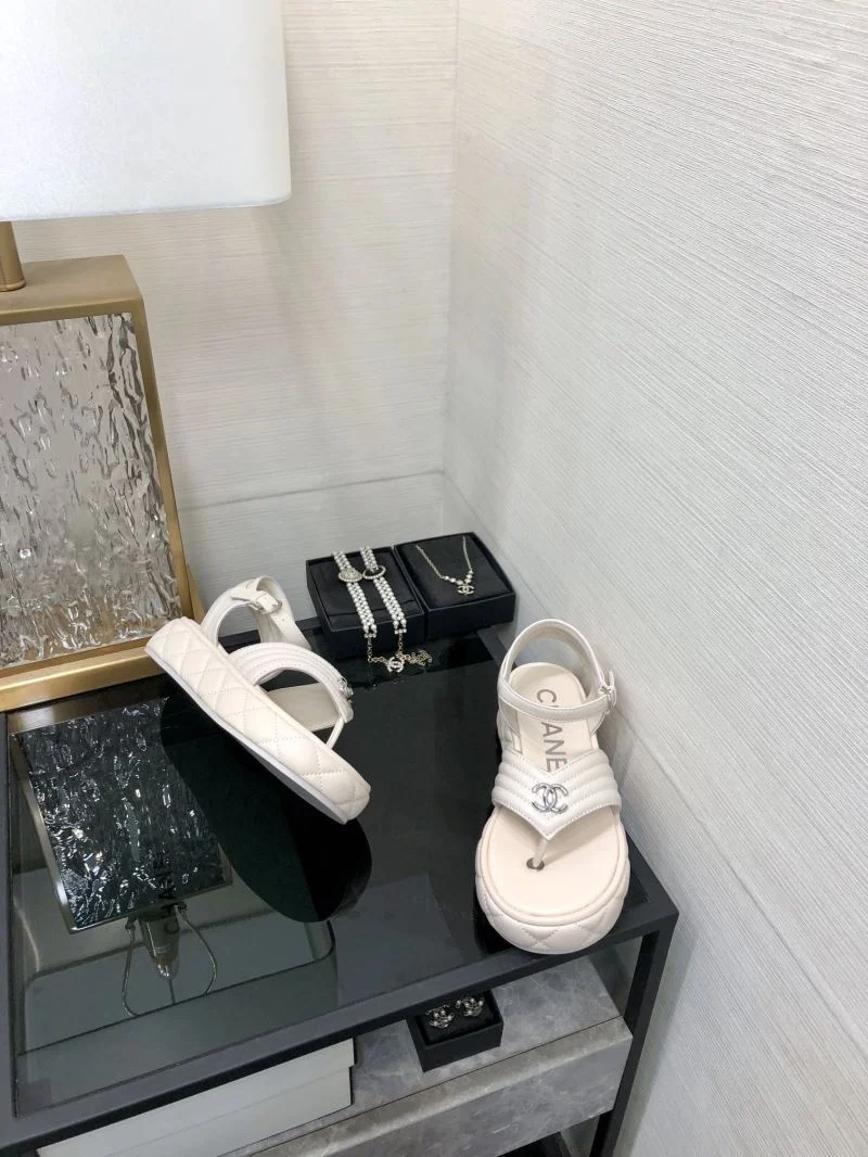 Trendsetting Chanel Sandals 17897