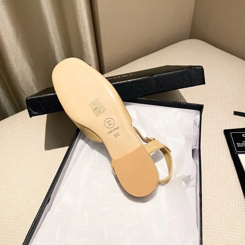 Chanel Sandals Elegant 17823