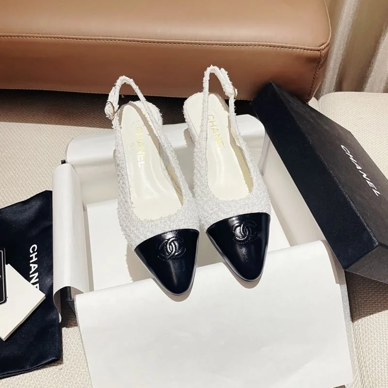 Functional Chanel Sandals 17763
